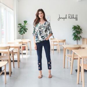 Joseph Ribkoff, Embellished Cutout Ankle Jeans Dark Wash Stretch Denim, Size 18